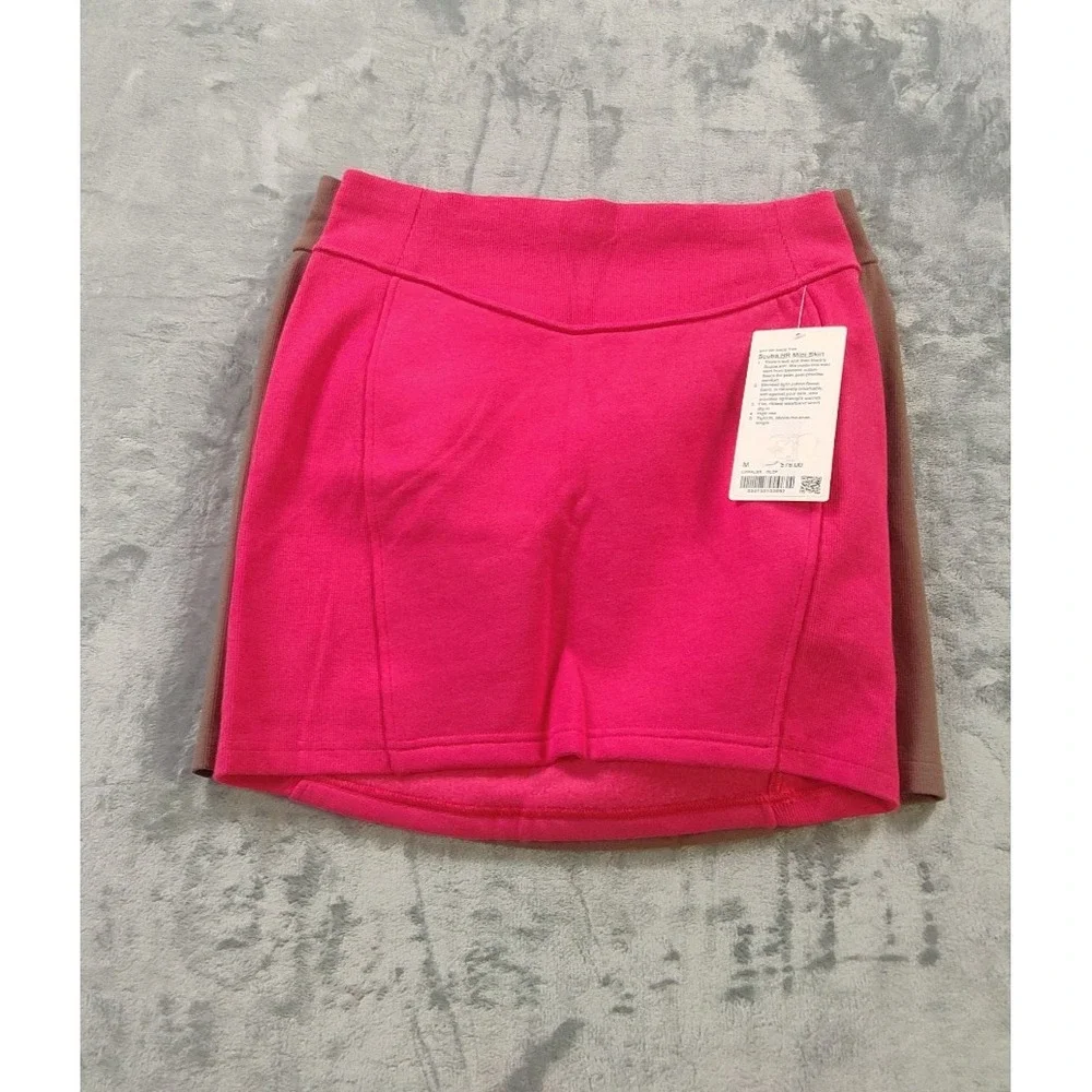 Lululemon Scuba High-Rise Mini Skirt Women's M Pink NWT Ribbed Waist NWT